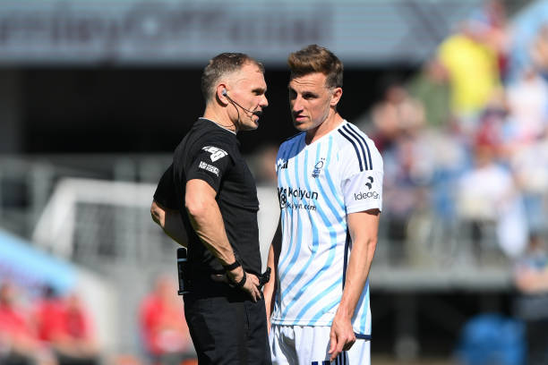 俱乐部对新 俱乐部对新